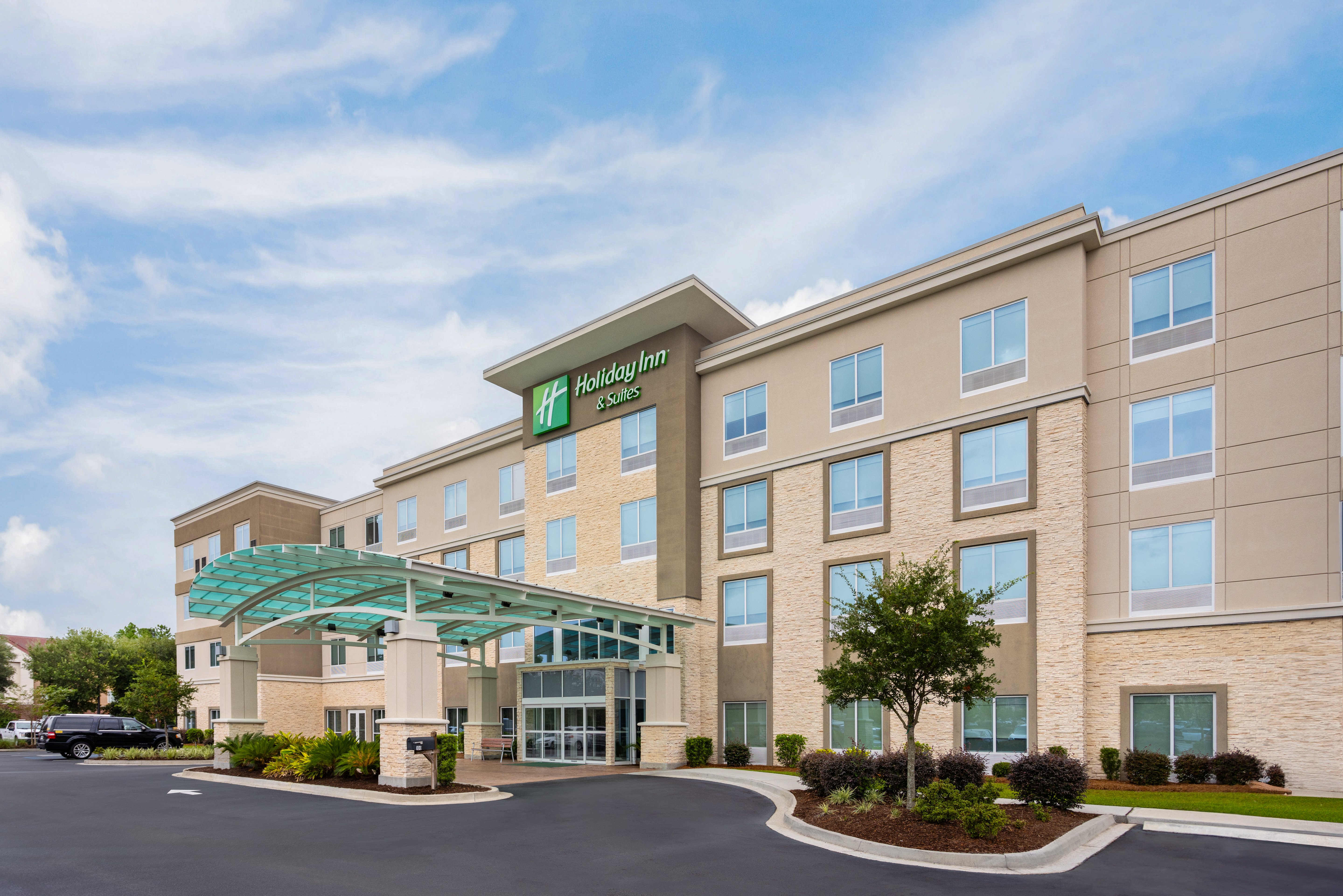 Holiday Inn Suites Savannah Airport Pooler 69/74