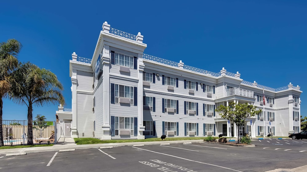 Best Western Salinas Monterey Hotel 5/37
