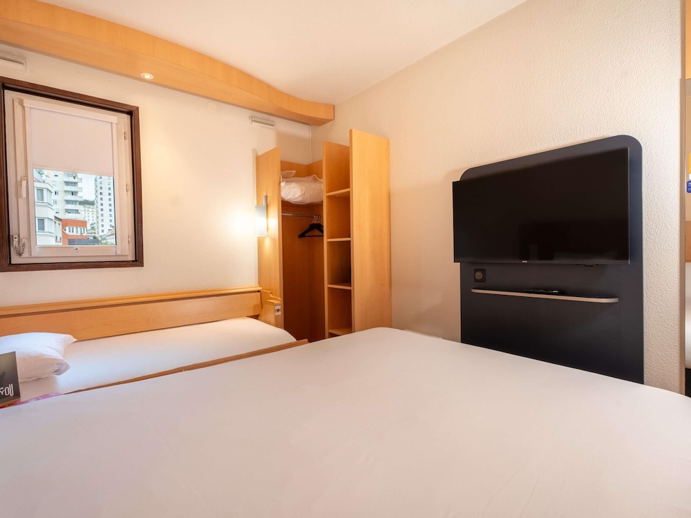 Ibis Paris Pont De Suresnes 22/58