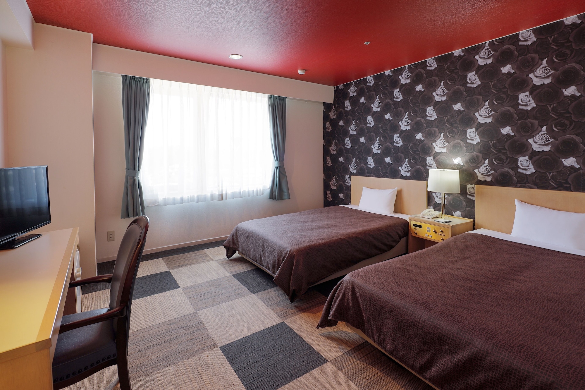 Standard, Twin Beds