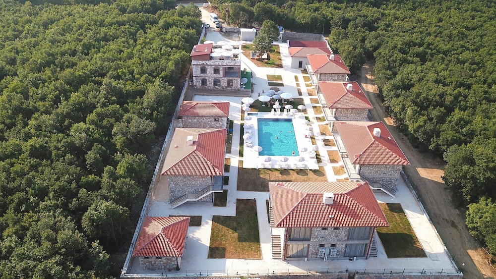 Hotel Rezve 15/25