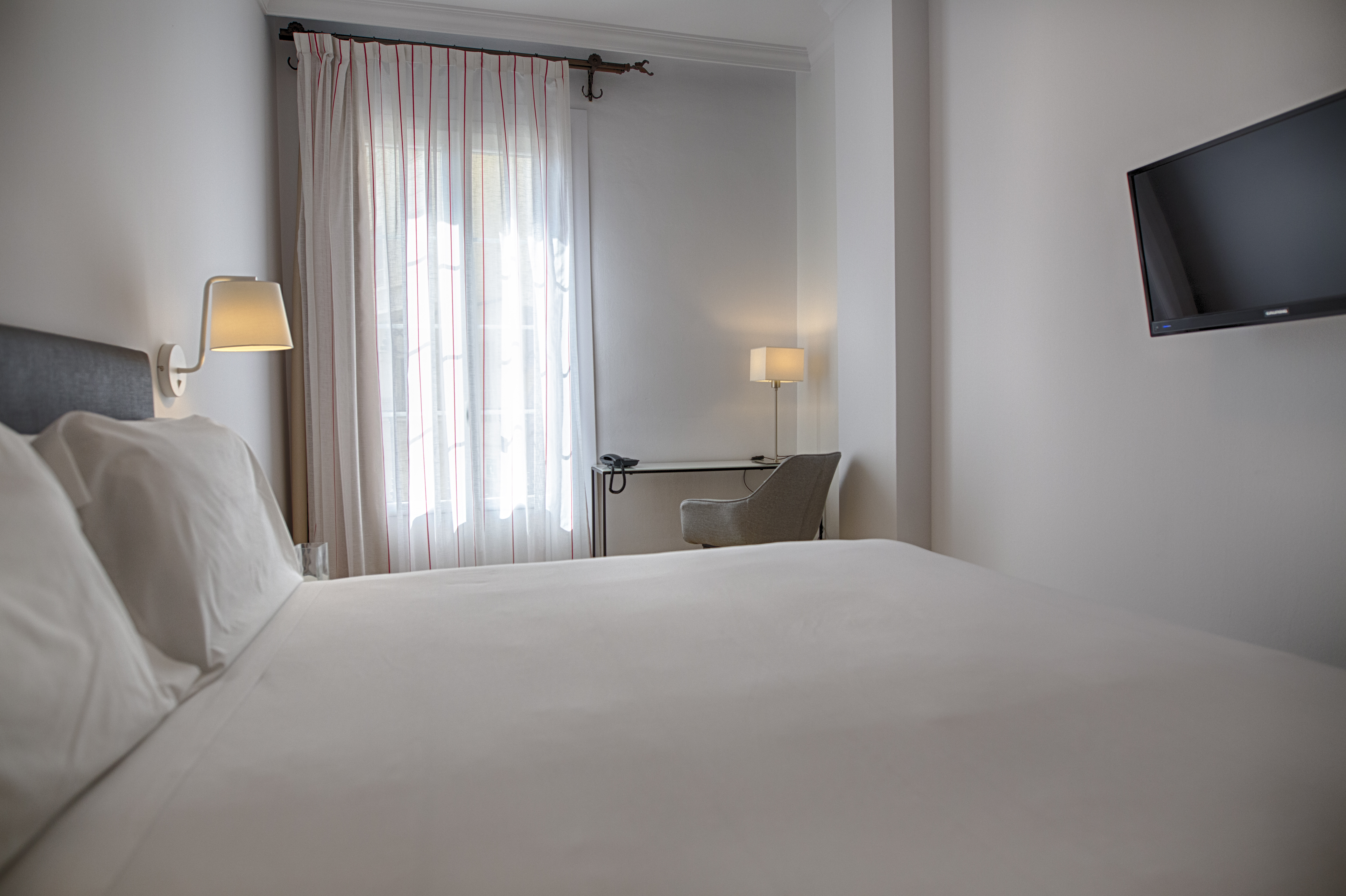 Superior, Single, Double Bed, City View