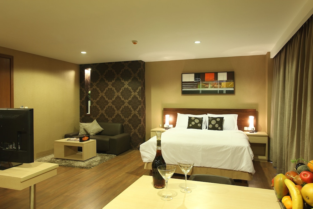 Avissa Suites 20/72