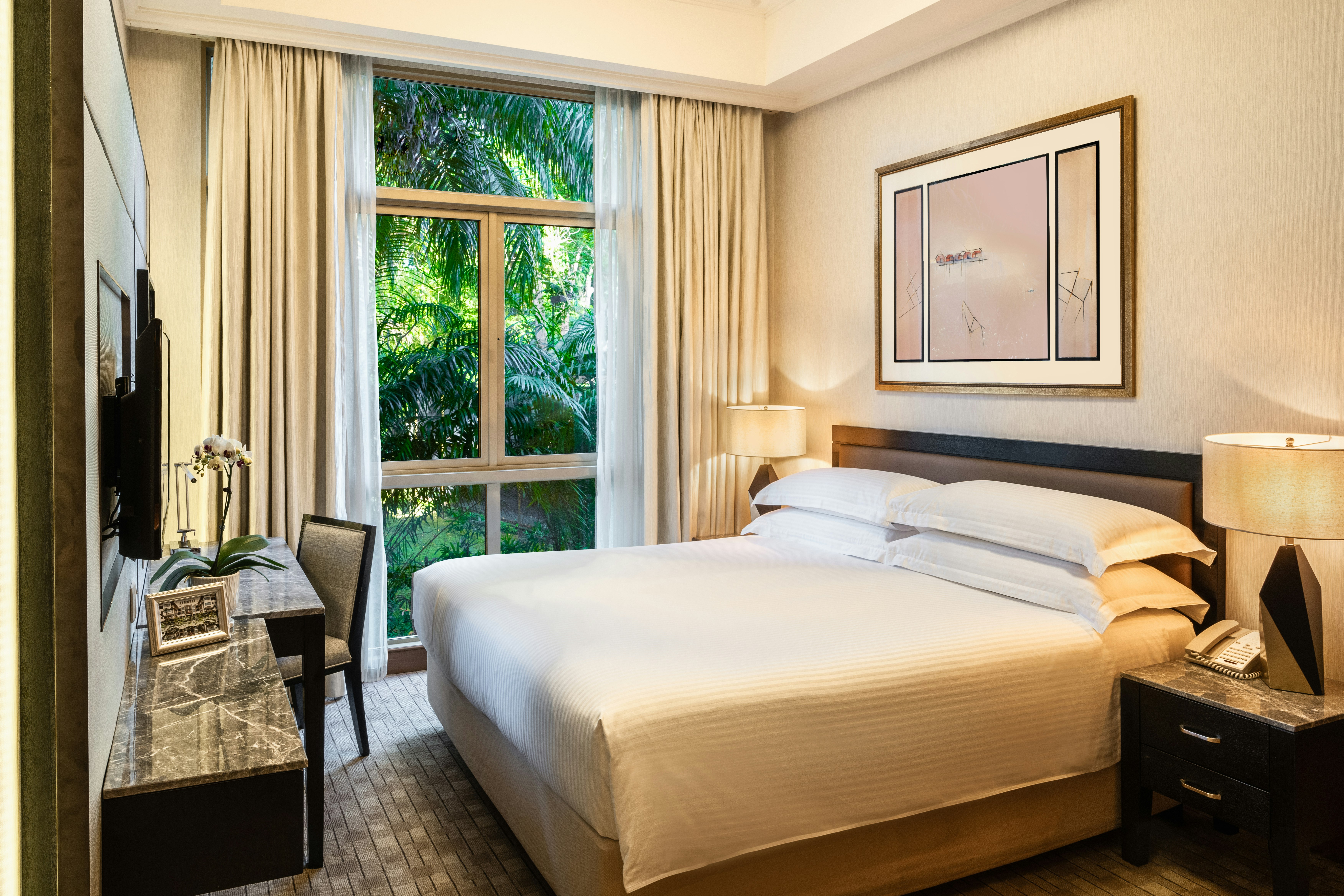 TREETOPS EXECUTIVE RESIDENCES 22/71