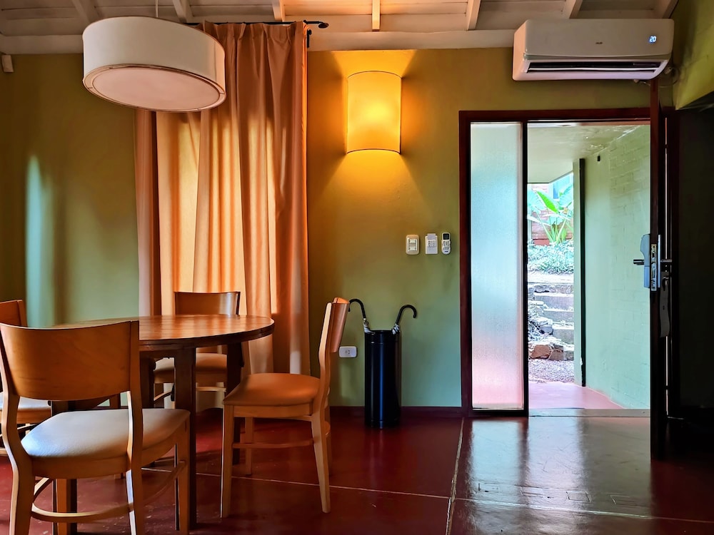 Raices Amambai Lodges 37/50