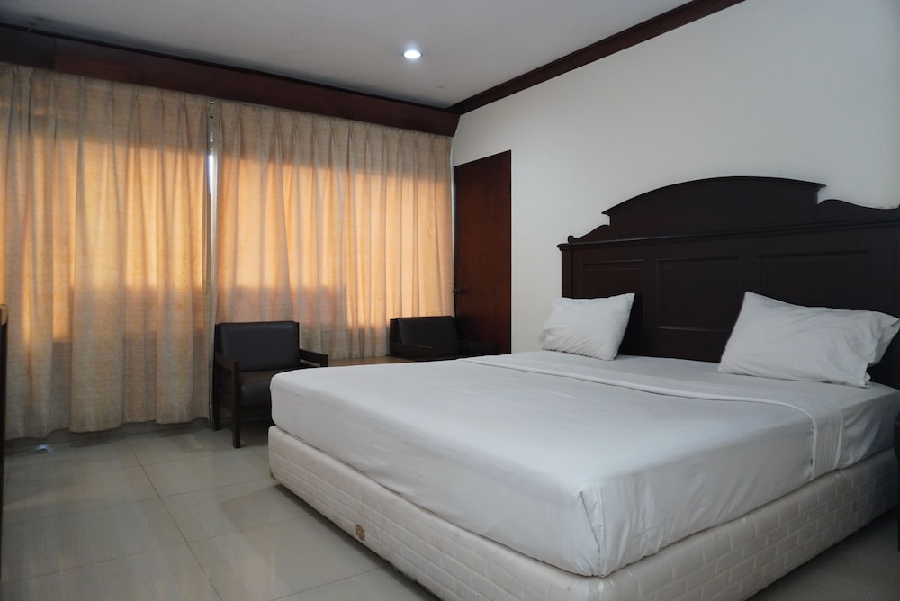 Siantar Hotel Parapat 9/44