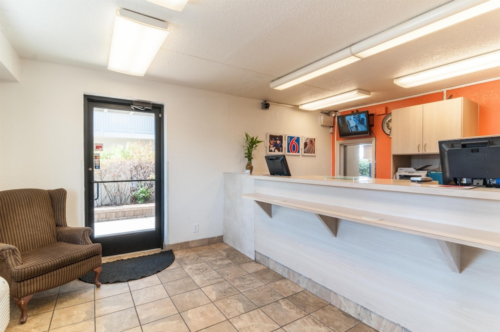 Motel6 Farmington Hills, MI - Northwest - Farmington Hills 9/56
