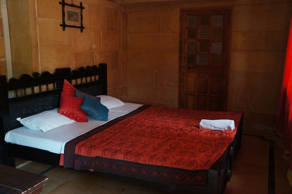 Hotel Shahi Palace 14/63