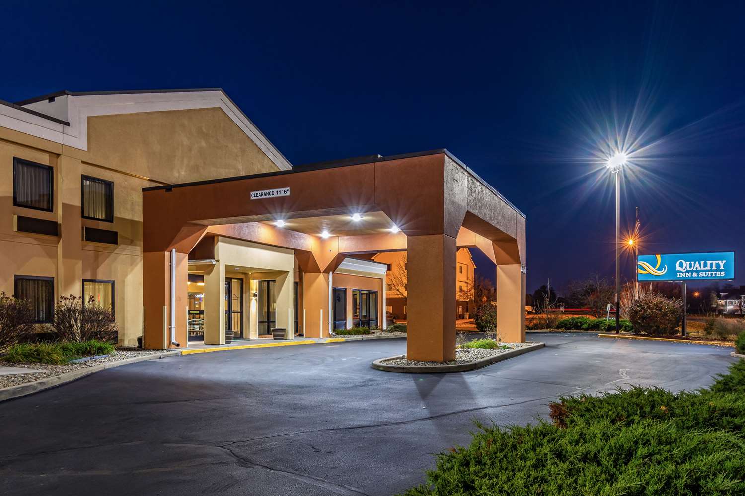Quality Inn and Suites Southport 5/36