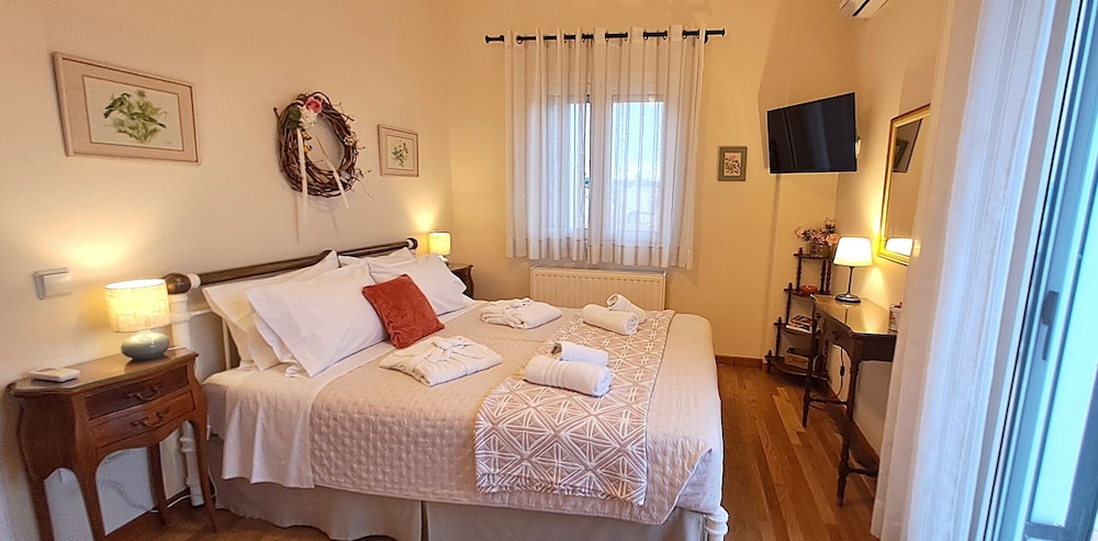 Garitsa bay Apartment 16/50