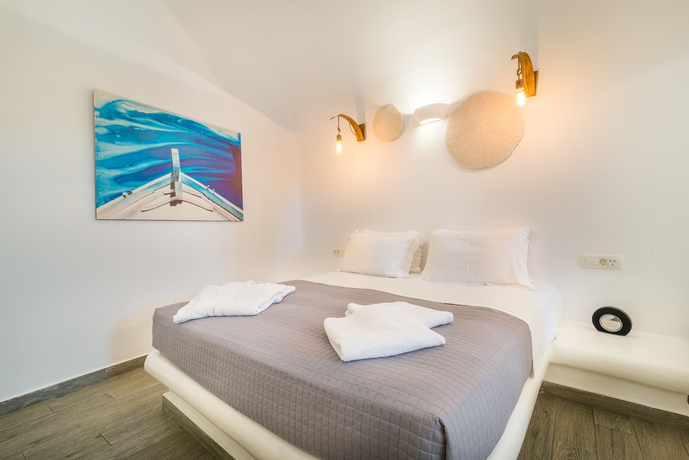 Angel Luxury Suites 7/46
