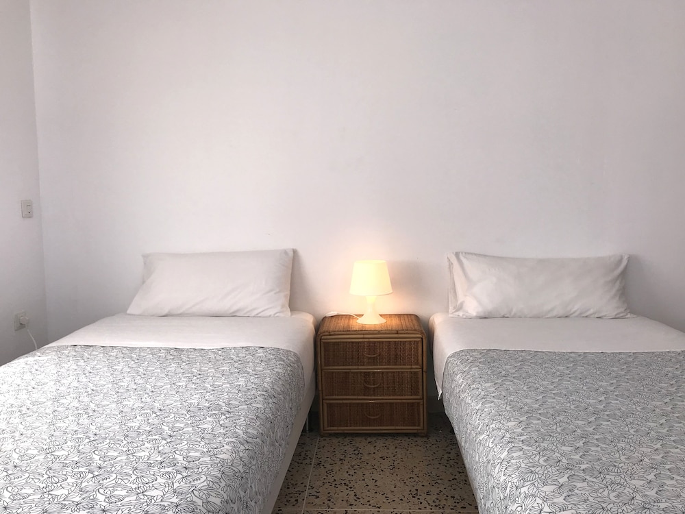 Apartamentos Turisticos La Mundial 18/48