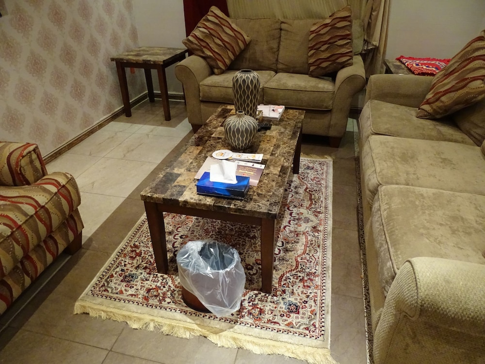 كومفورت إن أليرموك(Comfort Inn Al Yarmouk) 40/49