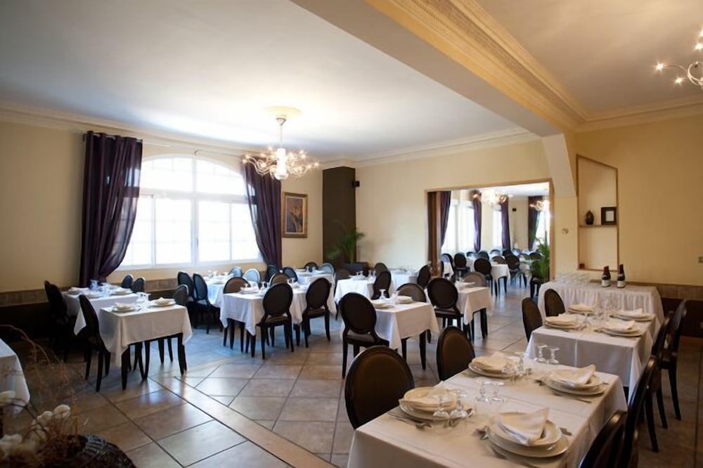 Splendid Hotel 57/71
