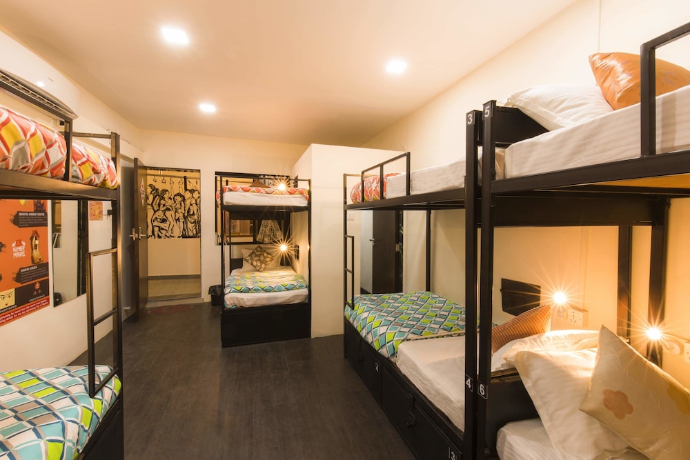 Zostel Mumbai 32/50