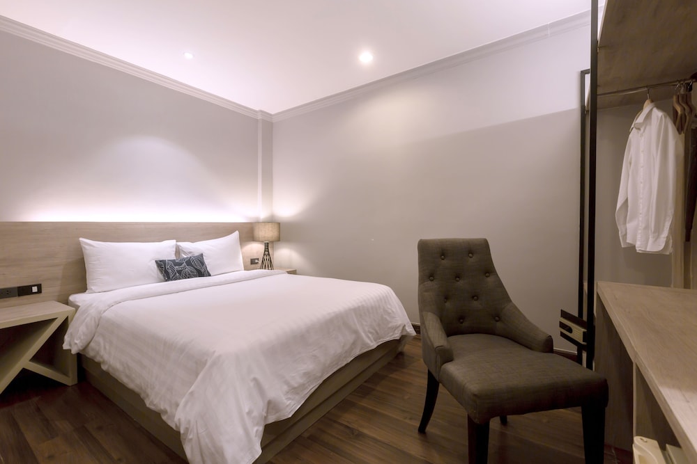 Maxim S Inn 22/64