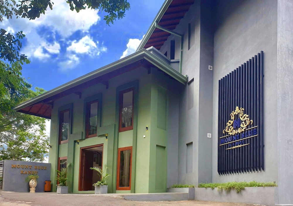 Mount Blue Kandy Hotel And Spa 3/63