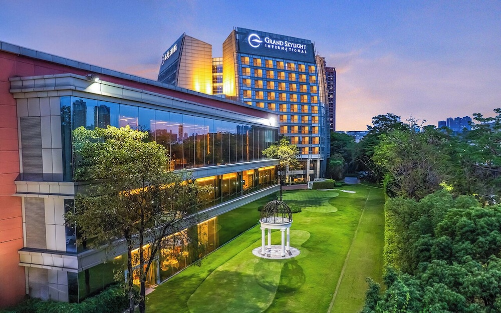 Grand Skylight International Hotel Guanlan 5/50