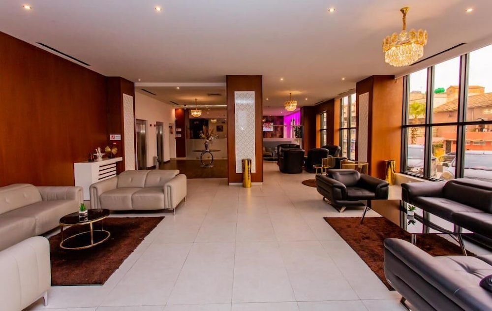Hotel Royal Elisa 30/48
