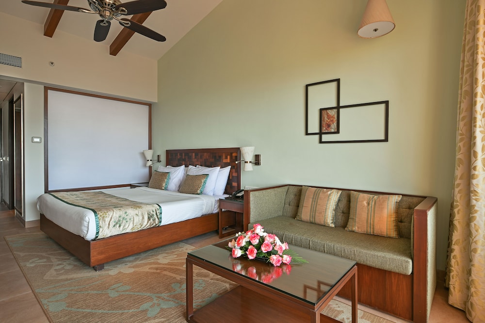 Fariyas Resort Lonavla 30/77
