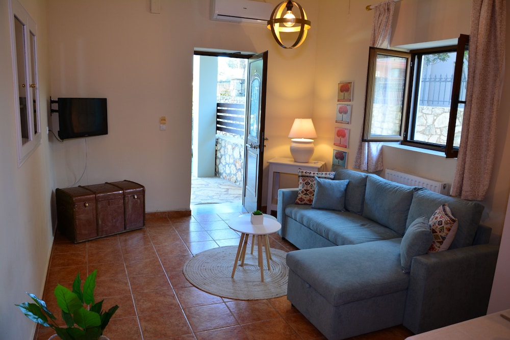 Elianthos Villa 28/41