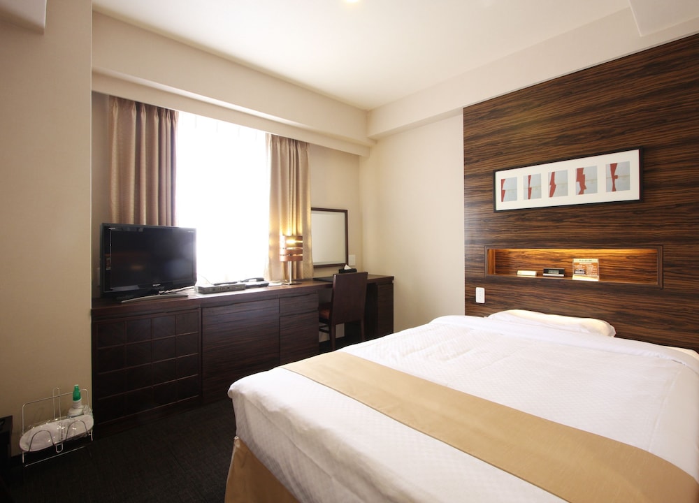 INTERNATIONAL HOTEL UBE 8/49