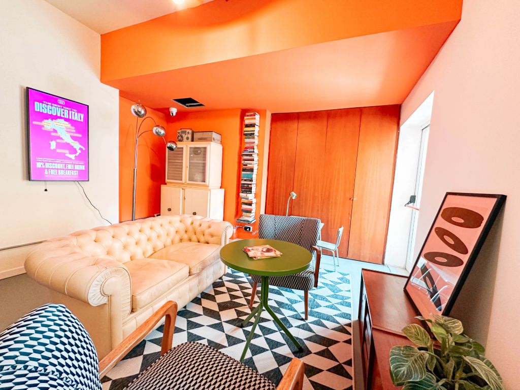 lounge