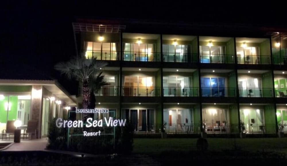 Greenseaviewresort Bangsaphan photo3