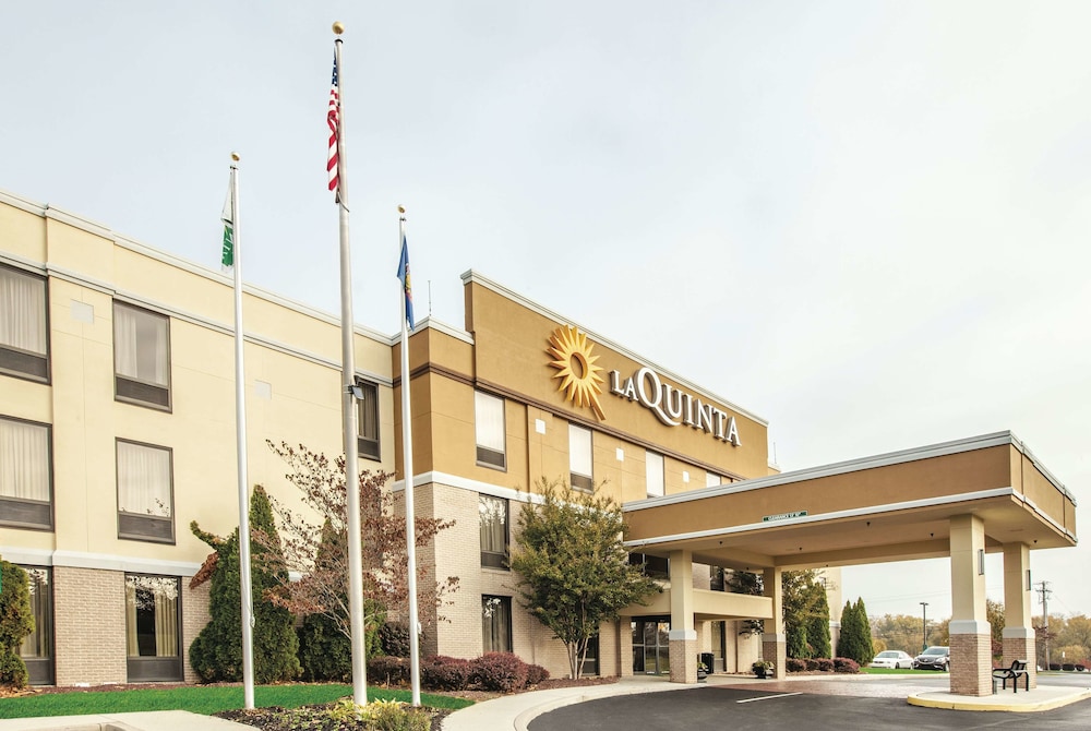 La Quinta Inn & Suites by Wyndham Mechanicsburg - Harrisburg 5/46