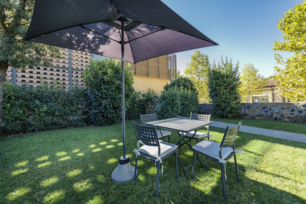 Le Scuole - Collemassari Hospitality 9/15