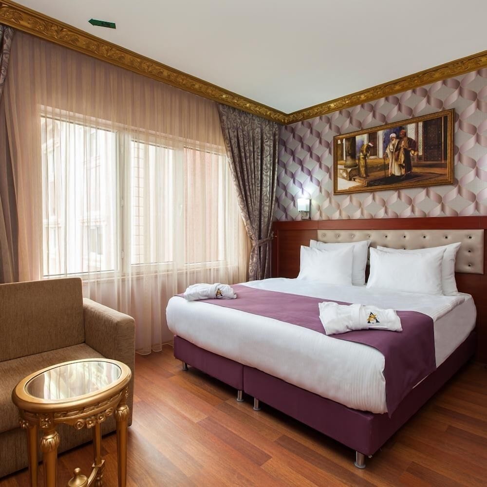 Alrazi Hotel 12/56