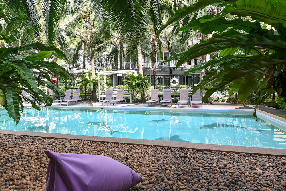 Aranta Airport Hotel Bangkok 62/67