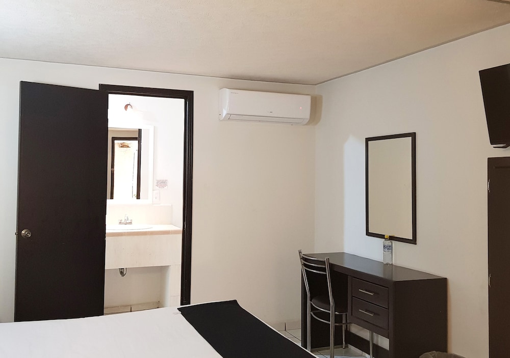 Capital O Hotel Victoria Morelia 31/55