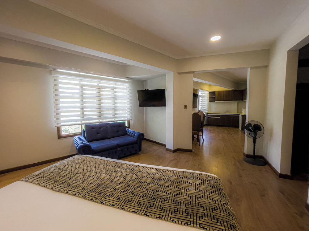 Hotel Boutique Domani 84/94