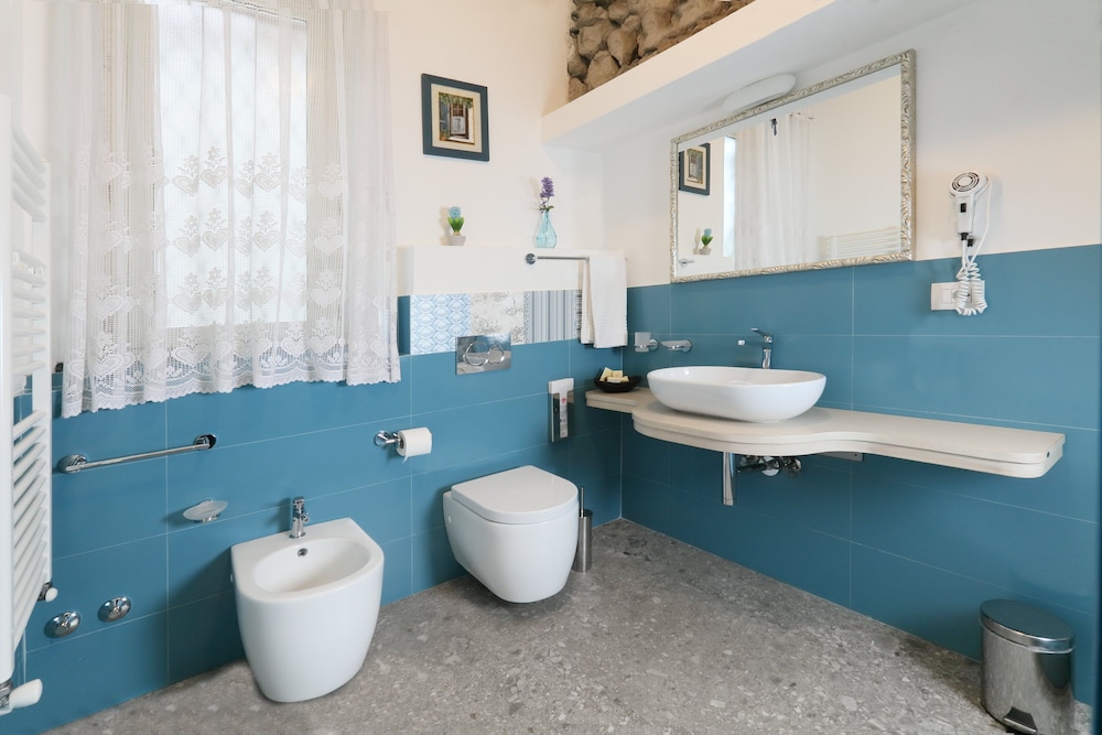 Porta Di Mezzo Luxury B And B 34/38