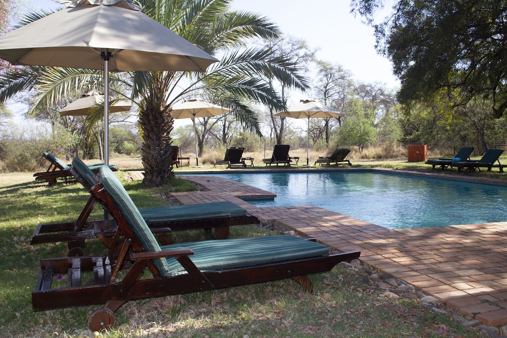 Mziki Safari Lodge 68/76