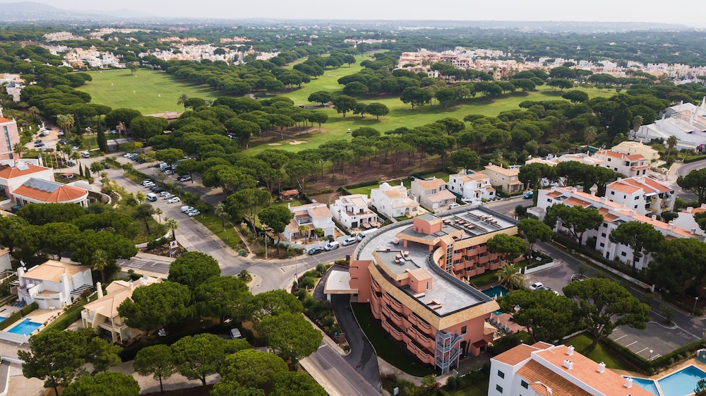 Vilamoura Garden Hotel 30/75
