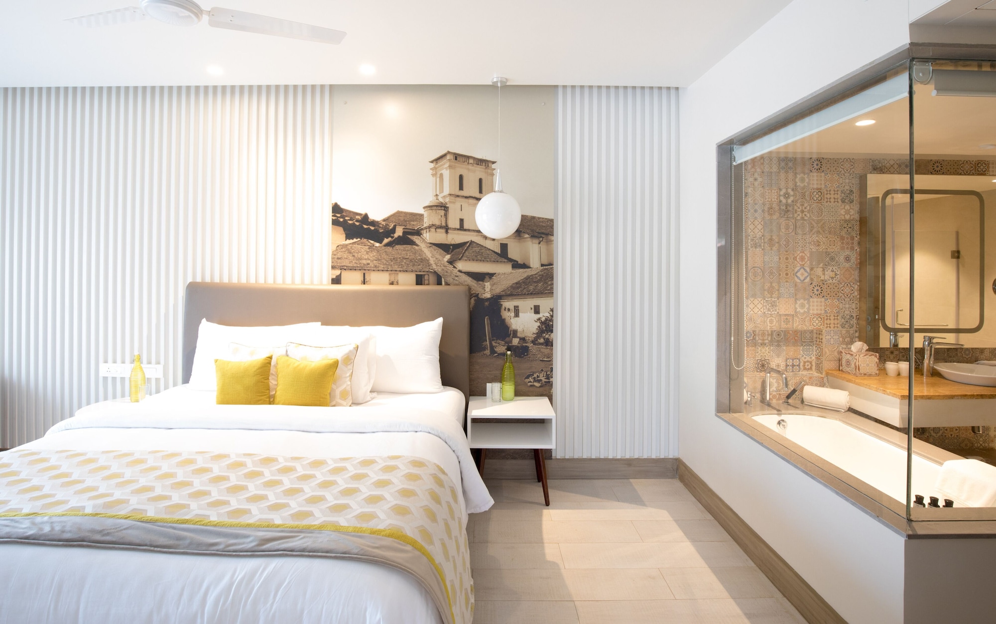 Suite, Double Bed