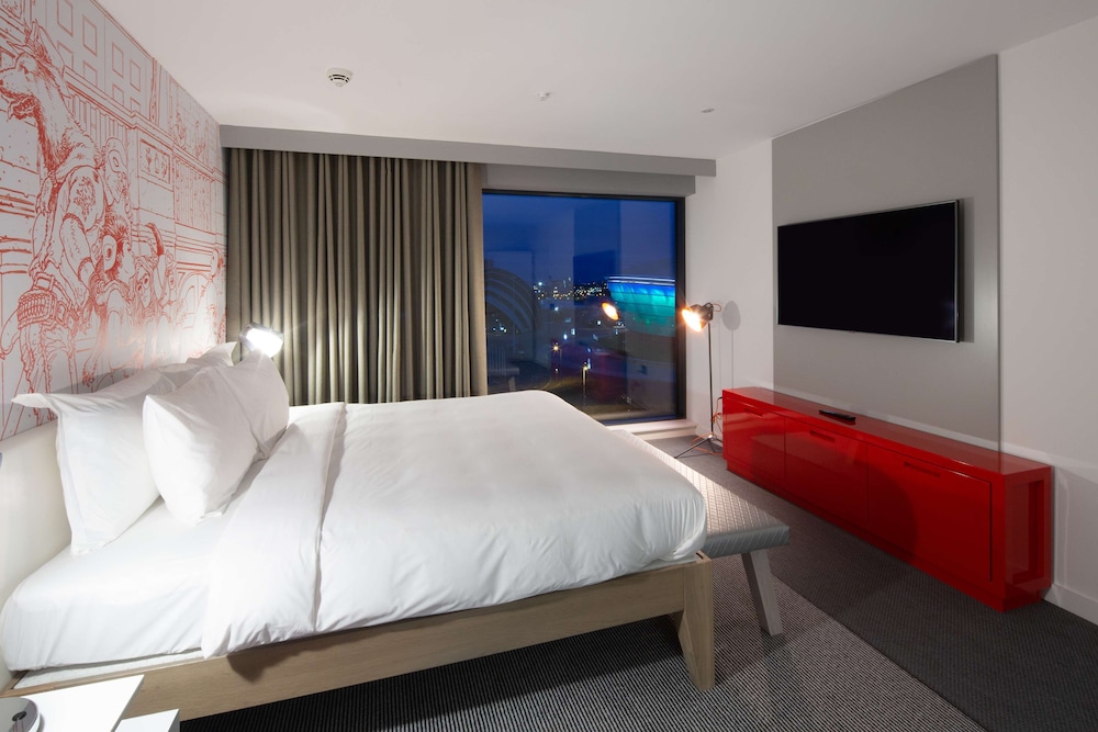 Radisson Red Glasgow 11/67