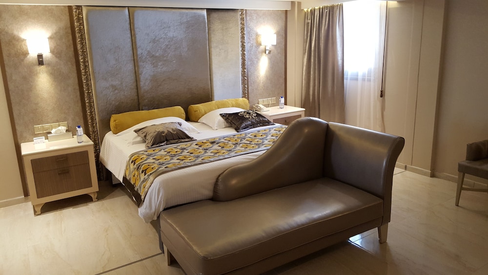Adams Beach Hotel Deluxe Wing (Adults Only) 18/64