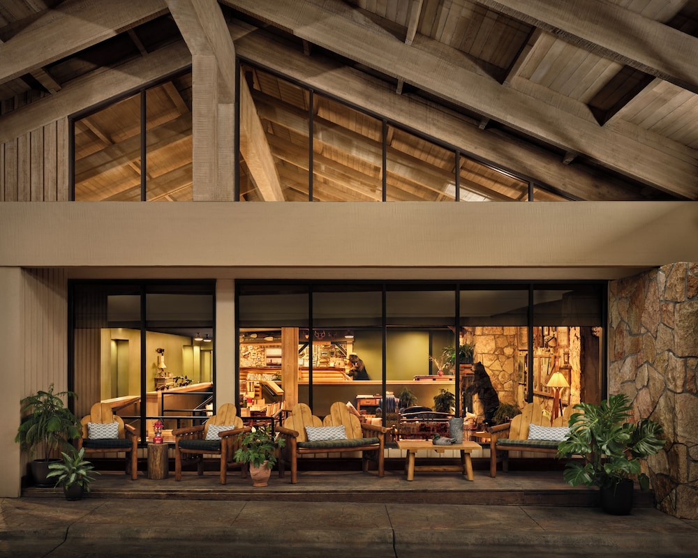 Field & Stream Lodge Bozeman 2/53