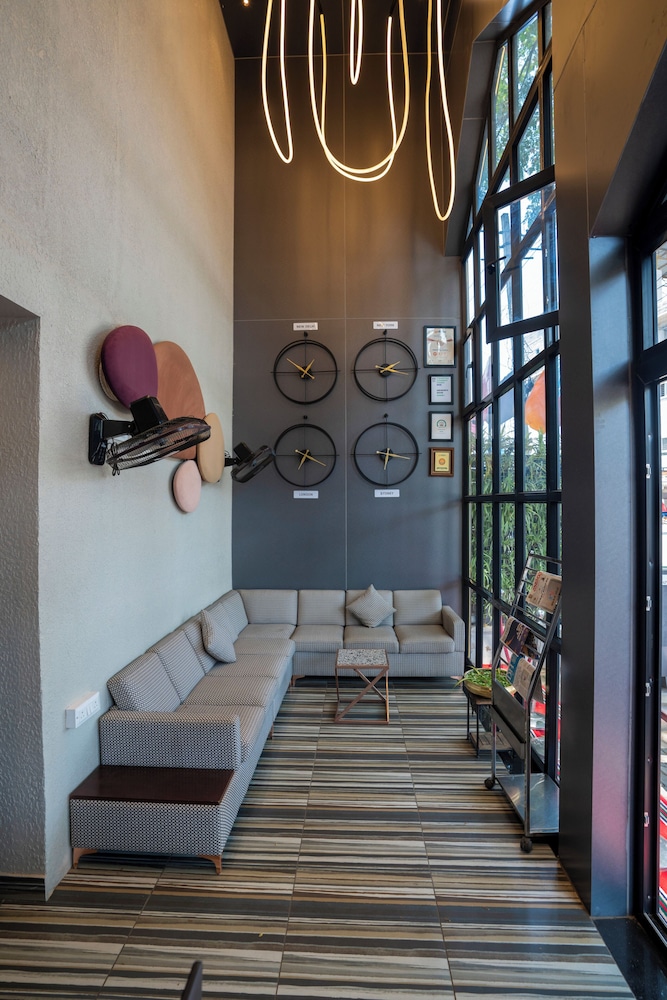 Aishwarya Suites 47/68