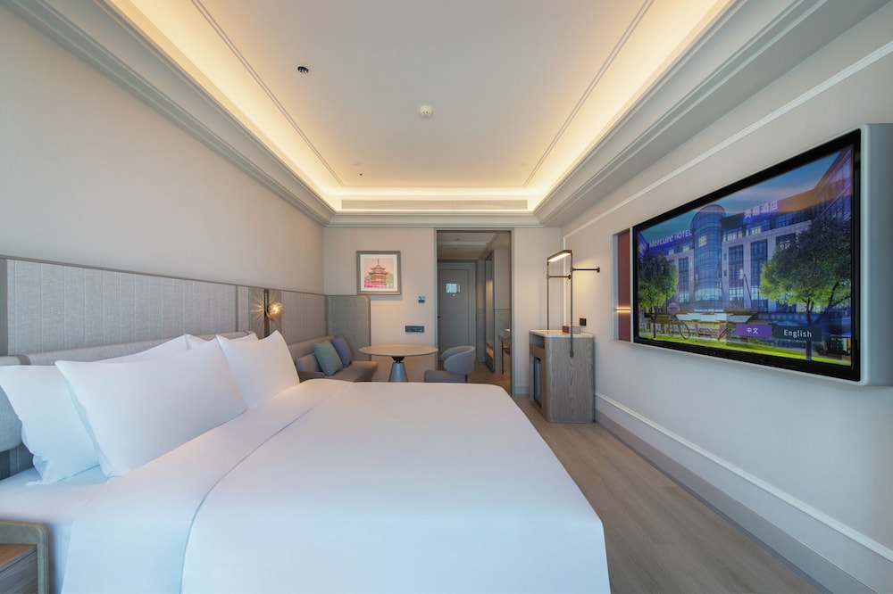 Mercure Xiamen Science City 8/44