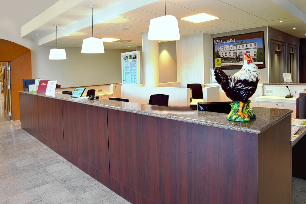 lobby