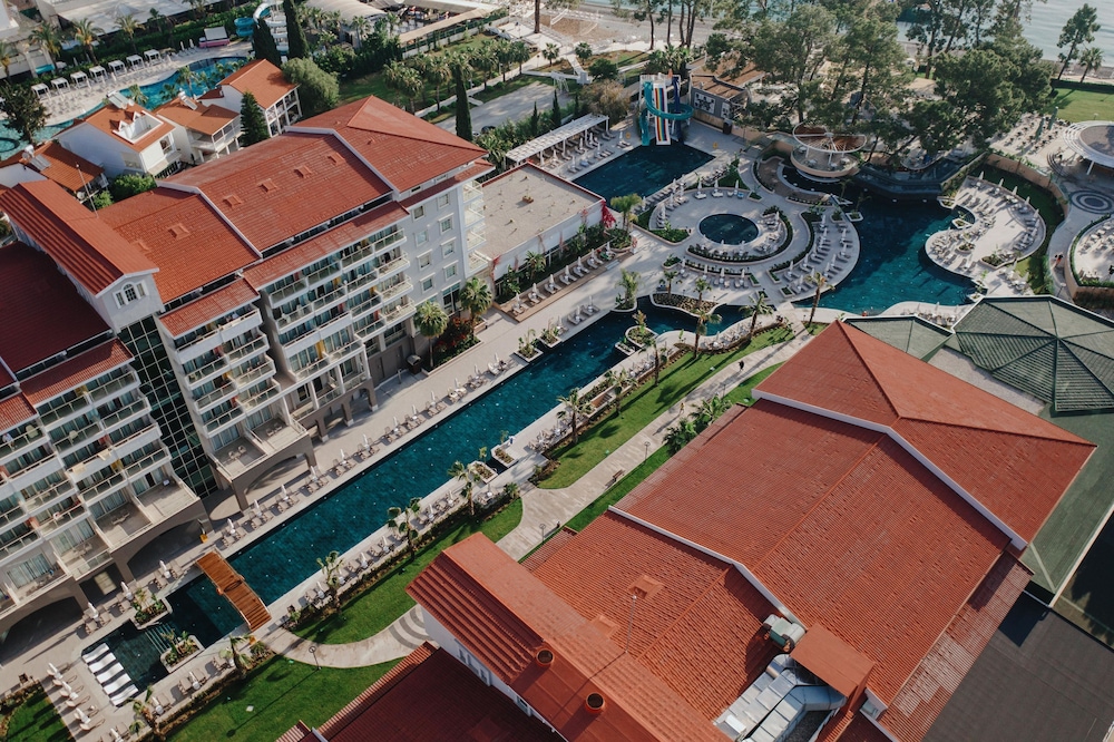 Akra Kemer in KEMER