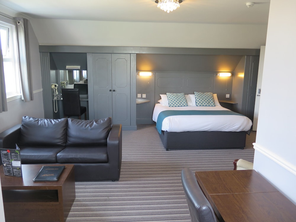 Oyster Fleet Hotel 15/41