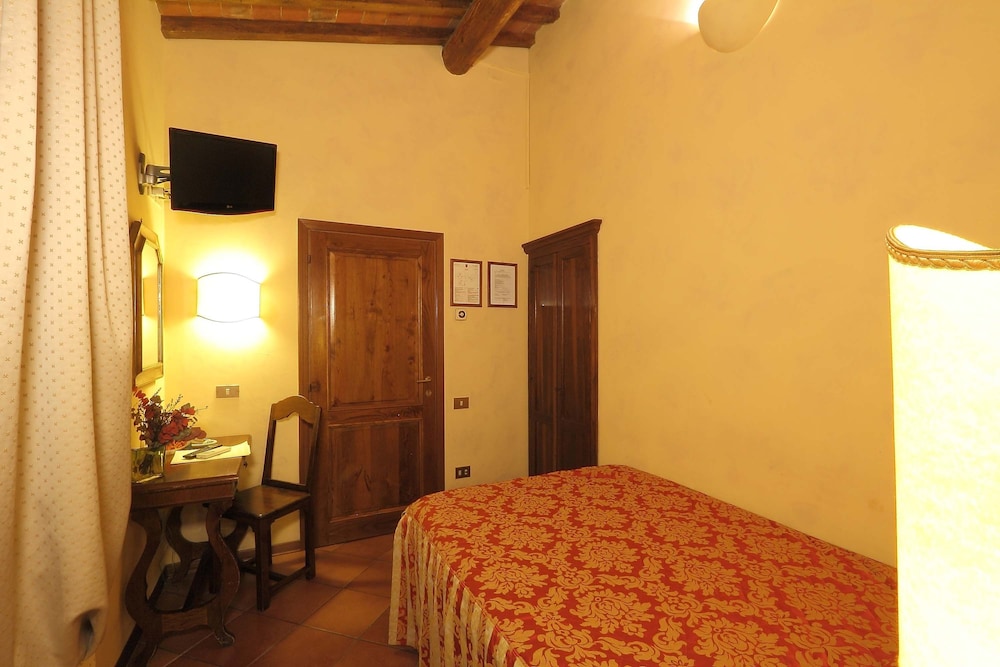 Hotel Marios 10/56