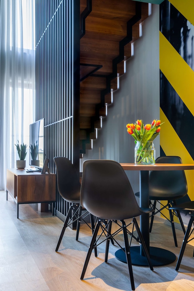 Park Inn by Radisson Poznan 61/75