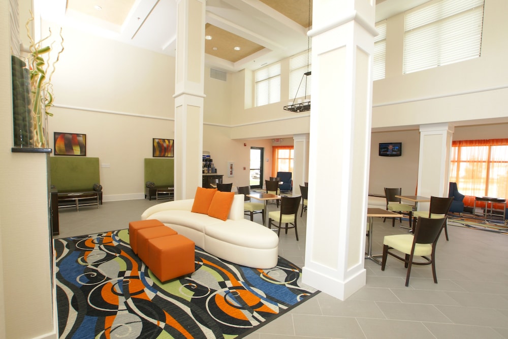 Holiday Inn Express Hotel And Suites Festus South St Louis 40/63