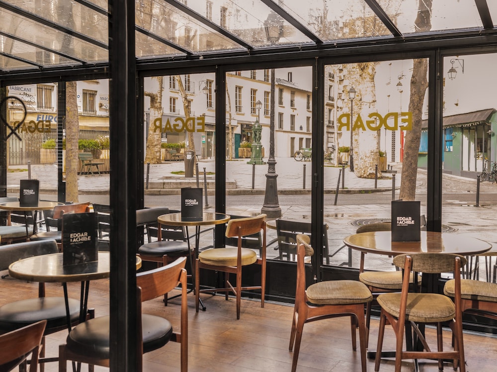 Hotel Edgar & Achille 52/65